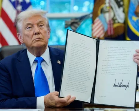 Trump Issues Executive Order Introducing Yearly $100,000 Charge on Work Visas